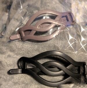 2 Celtic Knot Hair Clips